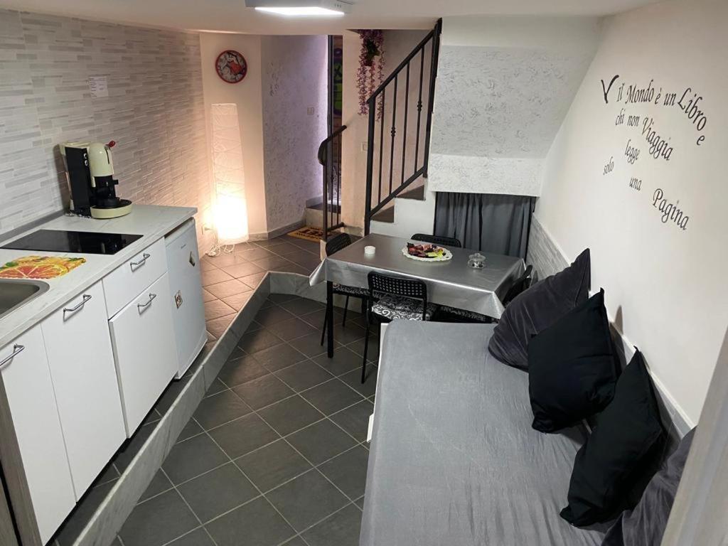 Apartamento Bella Mbriana Nápoles Exterior foto